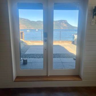 Waterfront Maple Bay - Photo 4