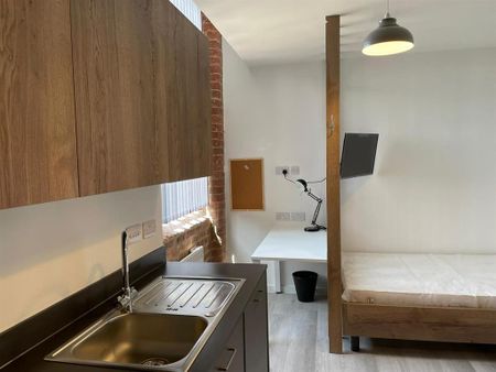 Studio to rent - Photo 4