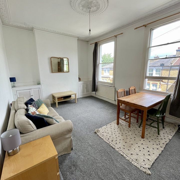 2 Bed Flat, Branksome Road, SW2 - Photo 1