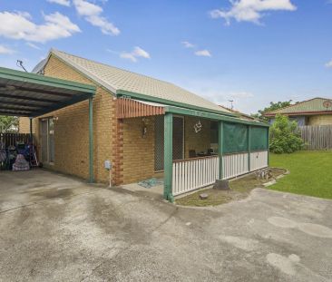 Low-Maintenance Home on Elevated Block - Photo 3