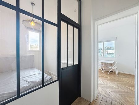 Appartement T2 Paris 08 à louer - Photo 2