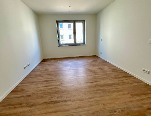 NEUBAU -topp Schnitt mit Dusche und Badewanne- 3-Zimmer-Wohnung im 1. OG mit Balkon (Nr. 4) barrierefrei - Photo 1