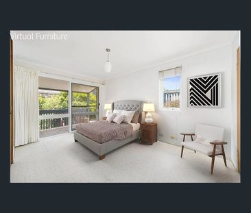 Spacious Townhouse - short term lease to 30 June 2026 only - Photo 2