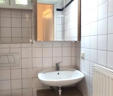 GARTENSEITIGE UNBEFRISTETE SINGLE - ALTBAUWOHNUNG IN RUHELAGE - Photo 4