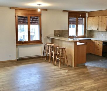 INVITING, BRIGHT, IDYLLIC AND COMFORTABLE - Photo 2