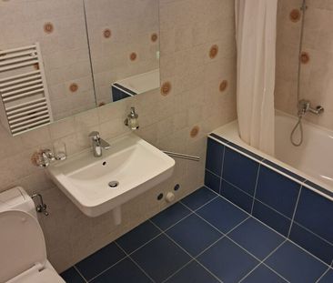 Nice 2.5 room apartment in Rolle - Photo 2