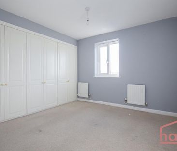 4 bedroom townhouse to rent - Photo 2