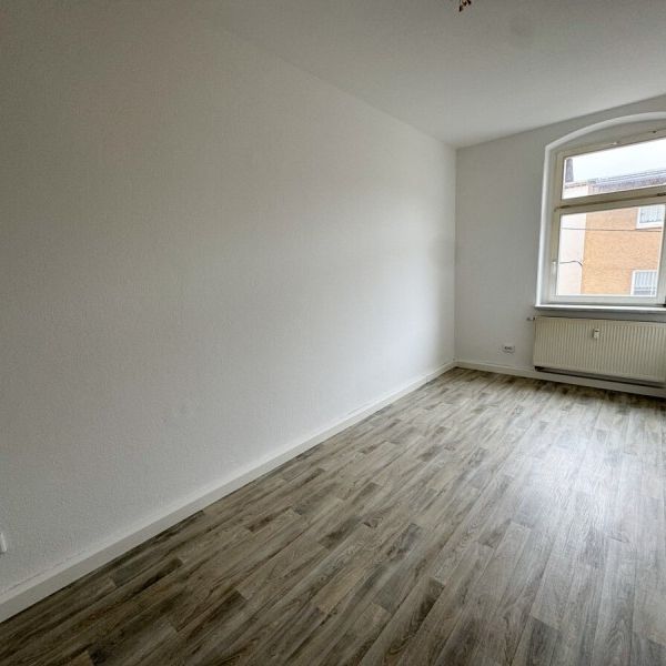 3-Zimmer-Wohnung in zentraler Lage von Schwarzenberg zu vermieten - Foto 1