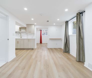 For Lease - 233 Maurice Drive Unit# Lower unit, Oakville, Ontario - Photo 6