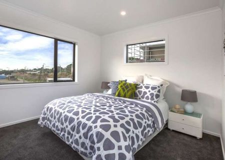 2 Bedrooms, Tawa - Photo 4