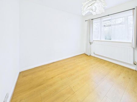 2 bedroom maisonette to rent - Photo 3
