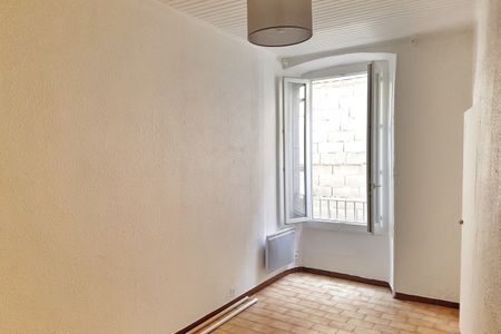 Appartement type F3 d'environ 67 m2 - Photo 4