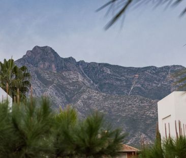 Alquiler Villa en Milla De Oro - Puente Romano, Marbella - Photo 4