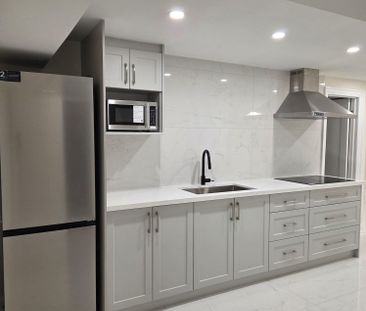 For Lease - 195 Milky Way Drive, Richmond Hill, Ontario - Photo 3