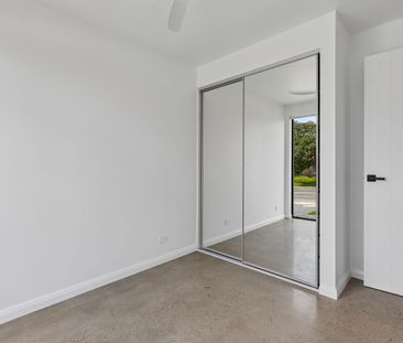 Brand New Living with Stylish Finishes in St Agnes- RENT NOW! - Photo 5