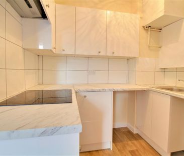 Gable End, Victoria Road, Aldershot, GU11 - Photo 6