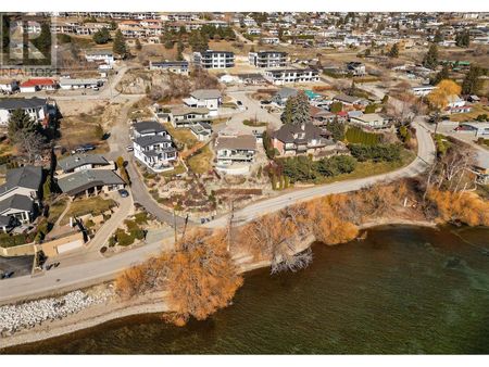 Lower suite – Picturesque Peachland! - Photo 5