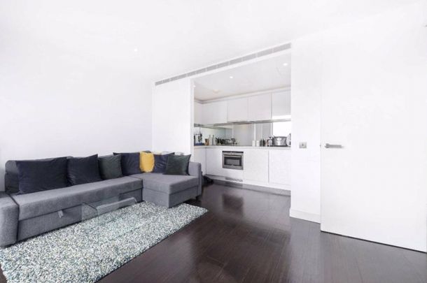 Pan Peninsula Square, London, E14 9HA - Photo 1