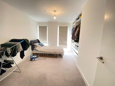 2 bedroom apartment to rent - Photo 3