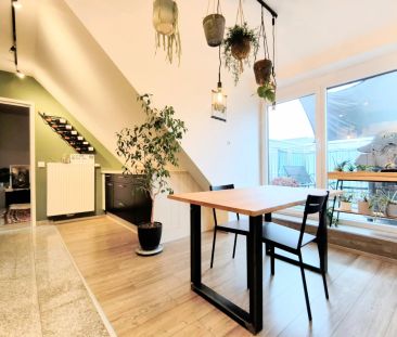 3-Zimmer-Dachgeschosswohnung mit 2 Balkonen, Wintergarten-Loggia & ... - Foto 1