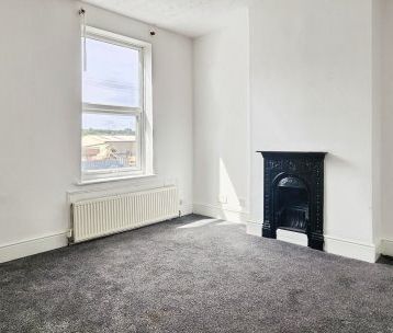 Greenstead Road, Colchester - Photo 1