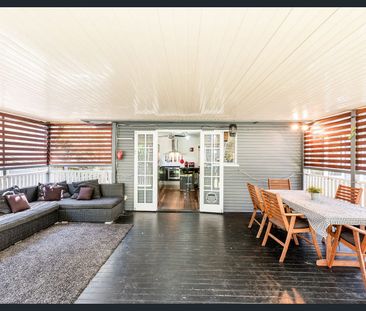 Stylish Morningside Living – Renovated Family Home with Entertainer... - Photo 6