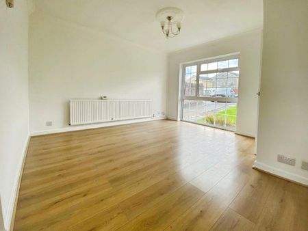 3 bedroom house to rent - Photo 2