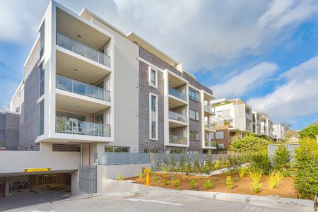 GREAT LOCATION, AMAZING SPECIFICATIONS. By appointment - Photo 4