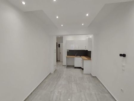 Studio/Γκαρσονιέρα για ενοικίαση Μουσείο (Εξάρχεια - Νεάπολη) - Photo 5