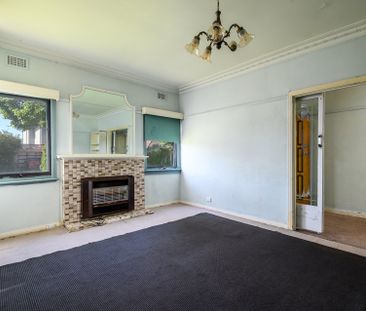 MONASH PROXIMITY, SPACIOUS COMFORT - Photo 2