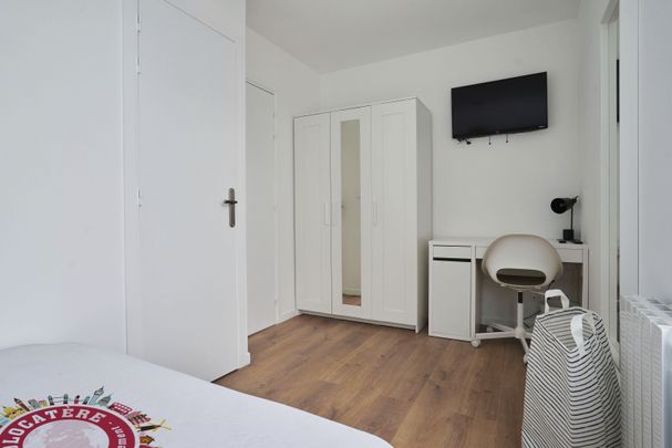 LEDRU ROLLIN Roommate 5 Bedrooms at Lille - Photo 1