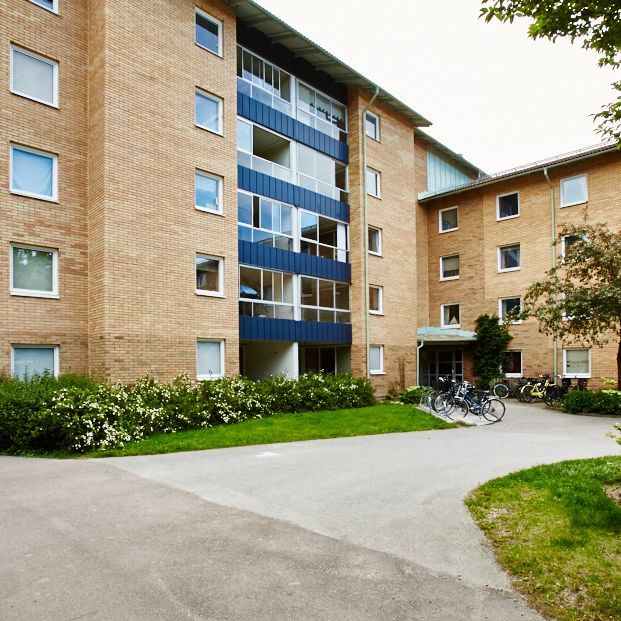 Karlfeldtsplatsen 8 - Foto 1