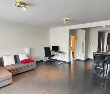 Appartement te huur in Sint-Lambrechts-Woluwe voor € 1.500 met 2 sl... - Photo 1