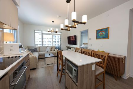 For Lease - 8 Beverley Glen Unit# D433, Vaughan, Ontario - Photo 3