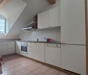 Atticapartment mit 4.5 Zimmern in Chiasso - Photo 1