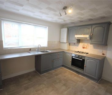 2 bedroom semi-detached house to rent - Photo 3