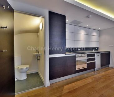 2 bedroom mews to rent - Photo 6