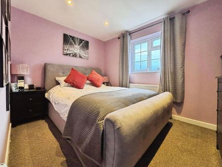 2 bedroom end of terrace house to rent - Photo 5