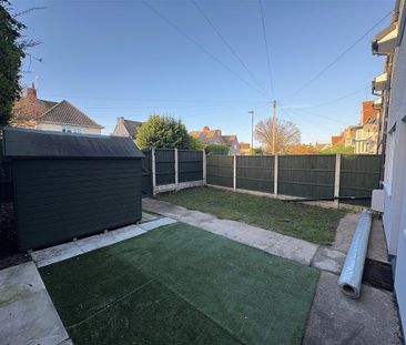 The Crescent - Photo 3