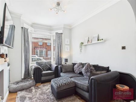 2 bedroom terraced house to rent - Photo 2