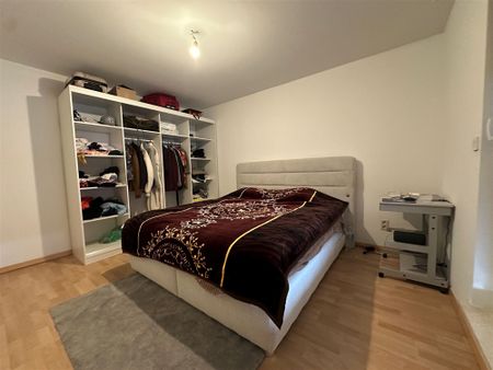 Ruim appartement met twee slaapkamers en groot terras te huur. - Photo 5