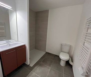 Location Appartement 2 pièces 45m² ST JORY 31790 - Photo 5