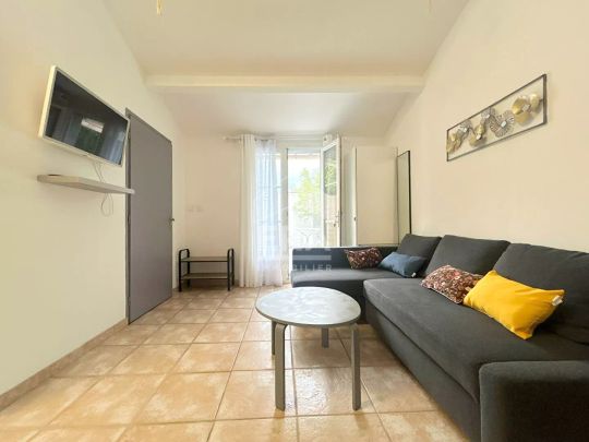 A LOUER LE PUY SAINTE REPARADE 13610 APPARTEMENT MEUBLE TYPE 2 PIECES D'ENVIRON 20M² AVEC TERRASSE - Photo 1