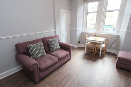 1 Bed Flat, Albion Road, EH7 - Photo 3