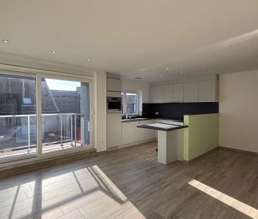 Appartement met één slaapkamer, terras en autostaanplaats in Sint-N... - Photo 4