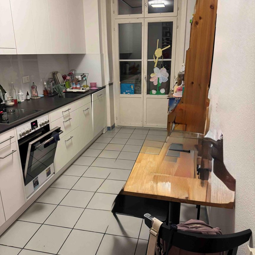 "4-Zi.-Altbauwohnung mit Charme im beliebten Gotthelf-Quartier" - Foto 1