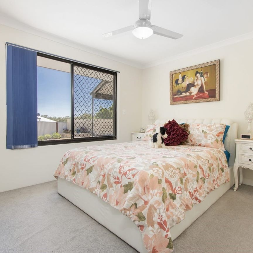 10 Fitzsimmonds Place, Leda WA 6170 - House For Rent | Domain - Photo 1