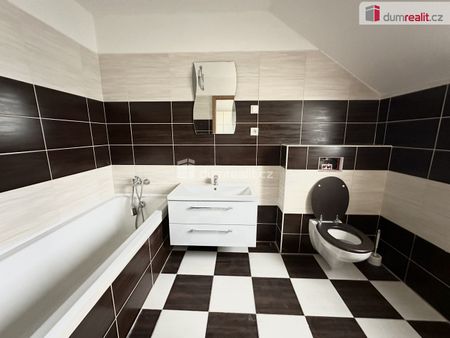 Pronájem bytu 2+1 64 m² - Photo 3