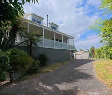 Fabulous Layout - Large Family Home - Genuine Long Term - Photo 4