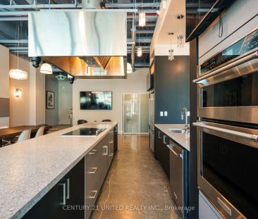 100 Bond Street E #801 - Photo 5